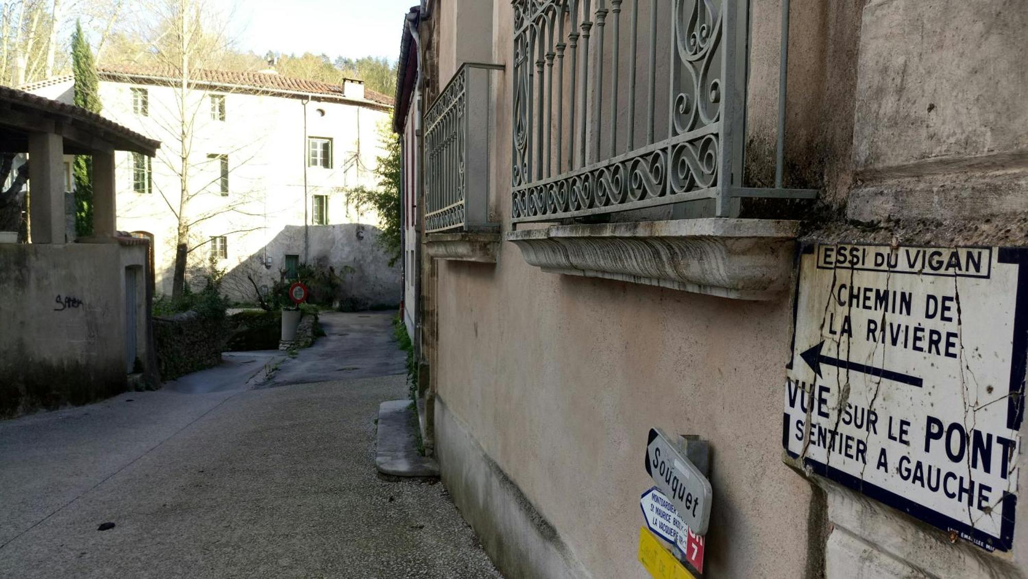 Le Moulin Aux Chandelles 2, Vacances & W-E, Vues Riviere, Montagne & Ville, Tout Confort Deconnecte, Eclairage Bougies, Connexions A 200M Au Centre Le Vigan Gite Les Amoureux De L'Arre, Randonnee Chemin De Saint-Guilhem-Le-Desert, Lire Profil Avant R Exterior foto